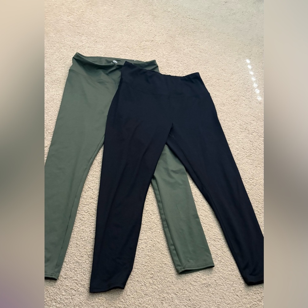 Stylish Black and Green Women's Pants